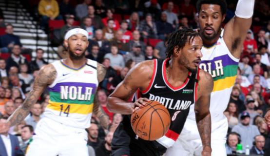  锡安暴扣破纪录鹈鹕终结爵士  